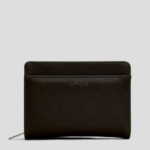 Gorgeous MATT and NAT vegan certified wallet in “vintage black” collection.